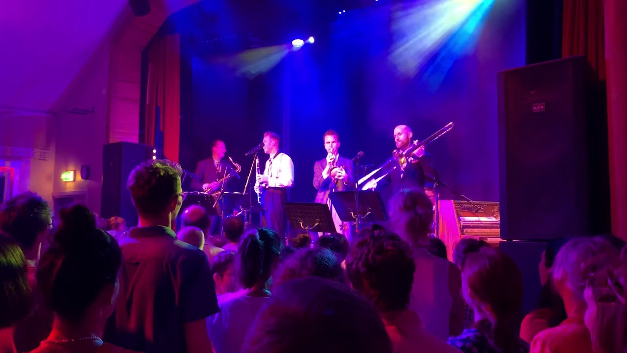 Herräng 2019: Hornsgatan Ramblers JAM CIRCLE (1 of 2) Sunday night week 4, Sweden